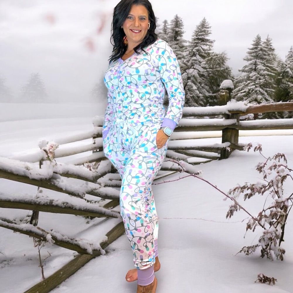 Shirley & Stone purple Christmas light pajama lounge set - Picture 11 of 12